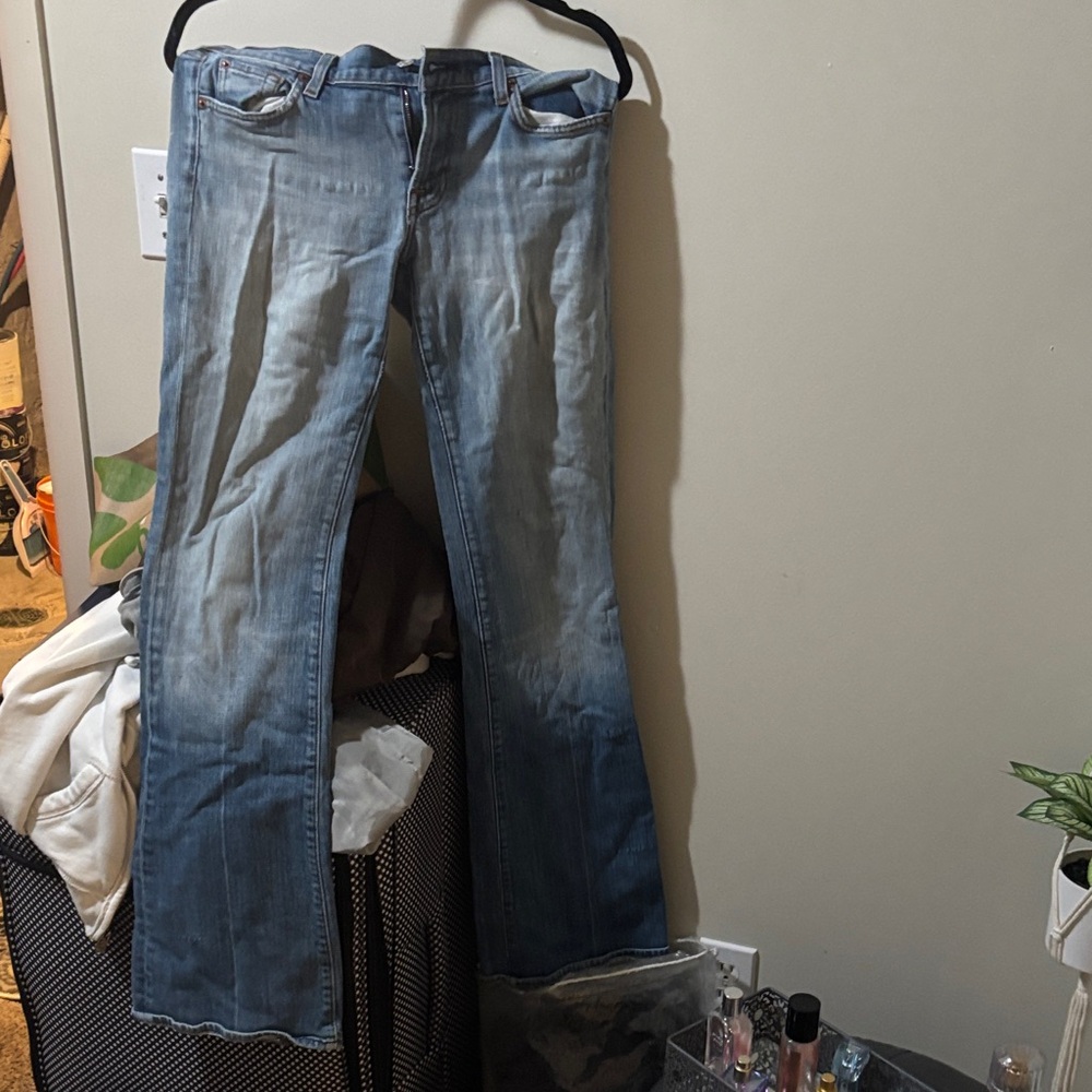 Women's 7s  Blue Jeans